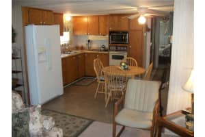 2718 VINDALE ROAD, TAVARES, FL 32778 Sold 06/01/23
