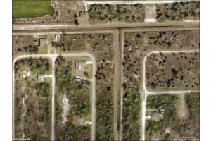 939 FOXDALE AVENUE, LEHIGH ACRES, FL 33974 - MLS#MFRA4563639
