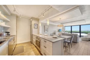 707 GULFSTREAM AVENUE, SARASOTA, FL 34236 Sold 04/26/23