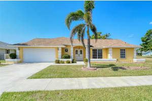 525 Cedarwood Ln, Venice, FL 34293, Sold 05/16/23