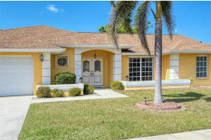 525 Cedarwood Ln, Venice, FL 34293, Sold 05/16/23