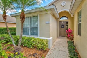 5533 WHITEHEAD STREET, BRADENTON, FL 34203 Sold 06/15/23