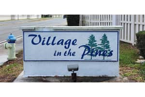 3512 SILVER PINE COURT, SARASOTA, FL 34231 Sold 07/10/23