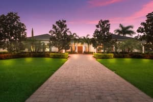 3537 Founders Club Dr, Sarasota, FL 34240, Sold 05/25/23