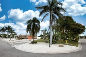 4215 PLUMOSA TERRACE, BRADENTON, FL 34210 Sold 04/21/23