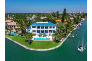 626 OWL DRIVE, SARASOTA, FL 34236 Sold 06/01/23