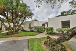 461 PALM TREE DRIVE, BRADENTON, FL 34210 Sold 06/05/23