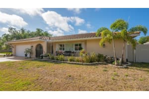 2822 Tuckerstown Dr, Sarasota, FL 34231, Sold 04/26/23