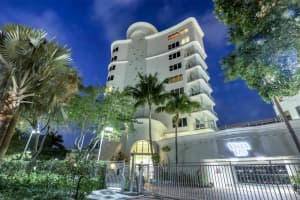 128 GOLDEN GATE POINT, SARASOTA, FL 34236 Sold 08/31/23
