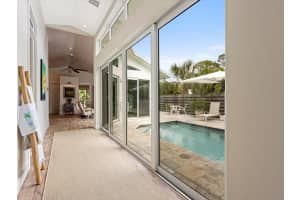 1723 HILLVIEW STREET, SARASOTA, FL 34239 Sold 09/20/23