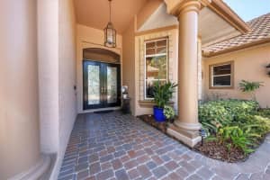 8883 BLOOMFIELD BOULEVARD, SARASOTA, FL 34238 Sold 10/03/23