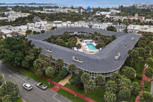 500 S Washington Dr #17b, SARASOTA