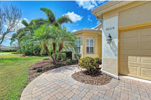 9208 34TH COURT, PARRISH, FL 34219 Sold 07/03/23