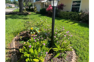 4185 Oakhurst Cir W, Sarasota, FL 34233, Sold 05/26/23