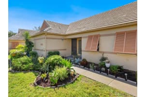 3643 57TH AVENUE DRIVE, BRADENTON, FL 34210 Sold 07/03/23