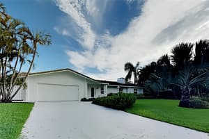 691 OLD COMPASS ROAD, LONGBOAT KEY, FL 34228 Sold 05/01/24