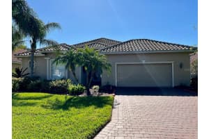 4019 65th Pl E, Sarasota, FL 34243, Sold 04/24/23
