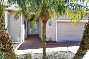 4019 65th Pl E, Sarasota, FL 34243, Sold 04/24/23
