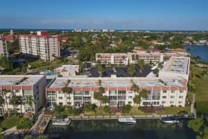 240 SANTA MARIA STREET, VENICE, FL 34285 Sold 09/18/23