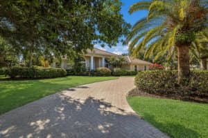 8869 BLOOMFIELD BOULEVARD, SARASOTA, FL 34238 Sold 06/27/23