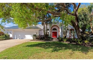 8326 Cypress Hollow Dr, Sarasota, FL 34238, Sold 04/05/23