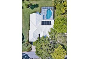 8326 Cypress Hollow Dr, Sarasota, FL 34238, Sold 04/05/23