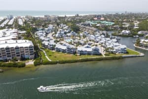 1372 SIESTA BAYSIDE DRIVE, SARASOTA, FL 34242 Sold 05/05/23