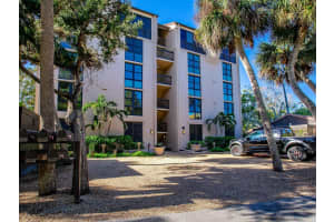 22 SANDY COVE ROAD, SARASOTA, FL 34242 Sold 06/16/23