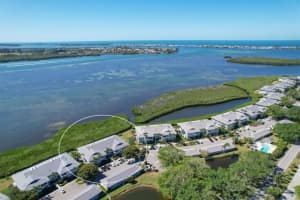 1187 EDGEWATER CIRCLE, BRADENTON, FL 34209 Sold 03/29/24