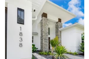 1859 MAGNOLIA STREET, SARASOTA, FL 34239 Sold 08/08/24