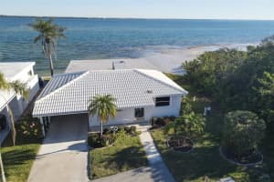 948 Spanish Dr, Longboat Key, FL 34228, Sold 04/04/23