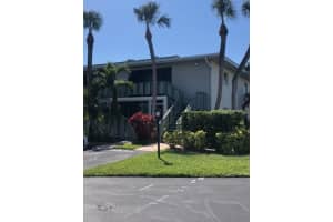 600 Manatee Ave, Holmes Beach, FL 34217, Sold 04/27/23