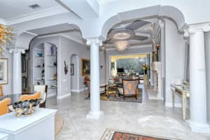 5304 HUNT CLUB WAY, SARASOTA, FL 34238 Sold 07/29/23
