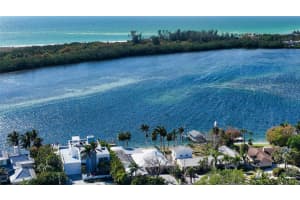 352 WASHINGTON DRIVE, SARASOTA, FL 34236 Sold 08/10/23