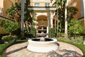 385 N POINT ROAD, OSPREY, FL 34229 Sold 11/25/24