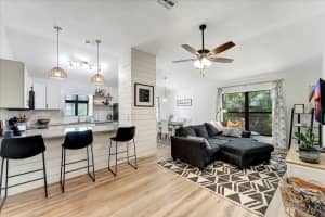 3558 65TH AVENUE CIRCLE, SARASOTA, FL 34243 Sold 07/05/23