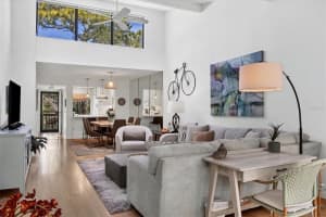 1622 Clower Creek Dr, Sarasota, FL 34231, Sold 05/01/23