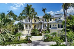1250 HIDDEN HARBOR WAY, SARASOTA, FL 34242 Sold 09/20/24