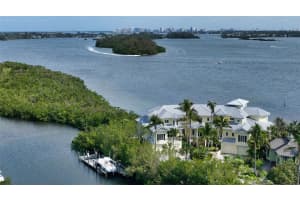 1250 HIDDEN HARBOR WAY, SARASOTA, FL 34242 Sold 09/20/24