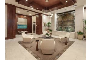 100 CENTRAL AVENUE, SARASOTA, FL 34236 Sold 06/19/23