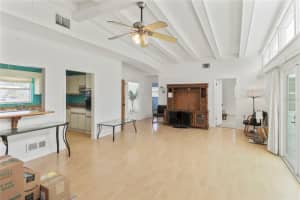 413 Whitfield Ave, Sarasota, FL 34243, Sold 05/05/23