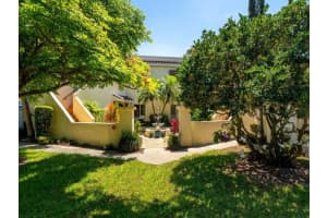 6101 34th St W, Bradenton, FL 34210, Sold 05/31/23