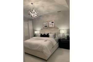 5845 LONG SHORE LOOP, SARASOTA, FL 34238 Sold 07/25/23