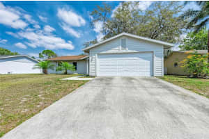 2525 W Burr Oak Ct, Sarasota, FL 34232, Sold 05/30/23