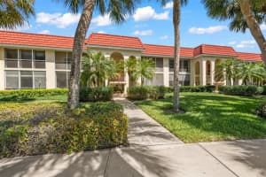 137 AVENIDA MESSINA #2, SARASOTA, FL 34242 Sold 06/23/23