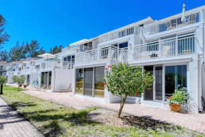 5055 Gulf of Mexico Dr, Longboat Key, FL 34228, Sold 05/04/23