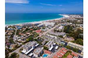110 VISTA HERMOSA CIRCLE, SARASOTA, FL 34242 Sold 07/14/23