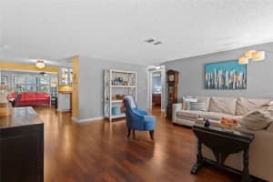 915 COCOANUT AVENUE, NOKOMIS, FL 34275 Sold 06/21/23
