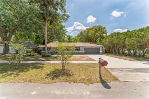 8642 Tall Pine Ln, Orlando, FL 32825, Sold 04/30/23