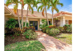 410 MEADOW LARK DRIVE, SARASOTA, FL 34236 Sold 06/06/23